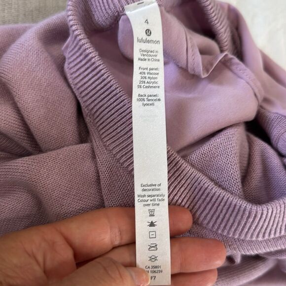 LULULEMON STILL AT EASE PULLOVER Sweater SIZE 4 LAVENDER Long Sleeve Crew Neck - Picture 9 of 10